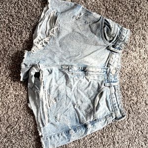 Zara Distress Demin Shorts - Light Wash